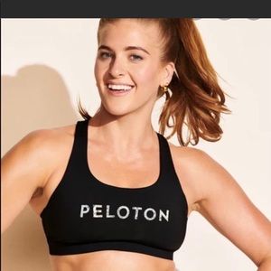 Peloton lululemon sports bra size 4